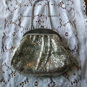 Whiting & Davis Silver evening bag